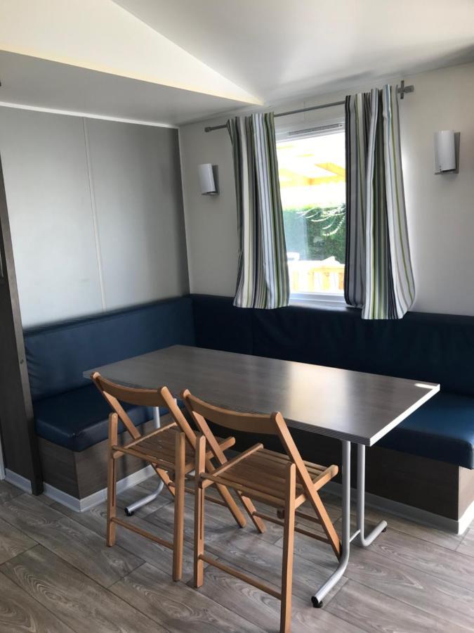 Mobil Home 6 Personnes Dans Camping 5* Houlgate Extérieur photo